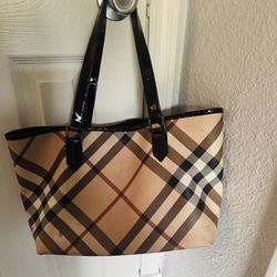 Burberry Tote Nova