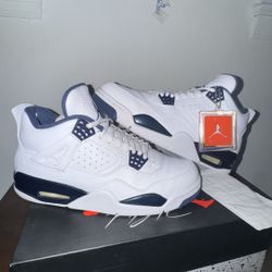 Air Jordan 4 “Columbia” 