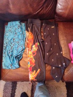 3 Small New Leggings -name Brand