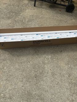 25-Pack - Duracell Ultra T8 48” 28W 5000K Fluorescent Bulbs F28T8/850/ES/ENV
