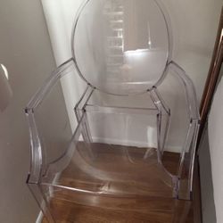 Lucite Clear Acrylic Chair