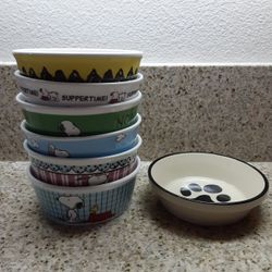 Like New Lot Of 6 Snoopy Peanuts 5" Ceramic Pet Dog Food Bowls + 1 Paw Print Bowl