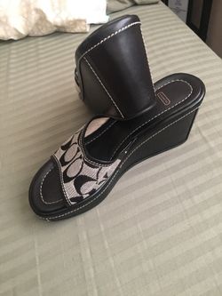 Coach sandals size 6.5