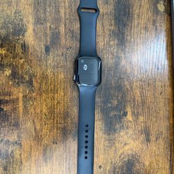 2021 Apple Watch SE (1st Gen) GPS + Cellular 40 MM Black