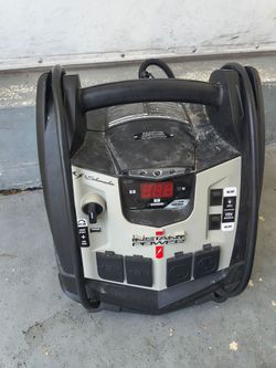 Schumacher SJ1332 / XP2(contact info removed)-Peak Amp Portable Power Station and Jump Starter