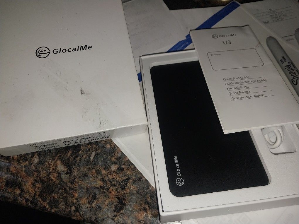New Never Used GlocalMe 4G HotSpot Wireless Data Terminal