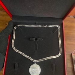 Rey kilates  925 Silver Double Cuban Chain Necklace w/ Round Pendant