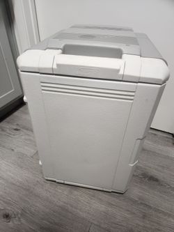 Coleman Heater Ice Free Cooler 5640 Power Chill 12V Thermoelectric Chill. +
