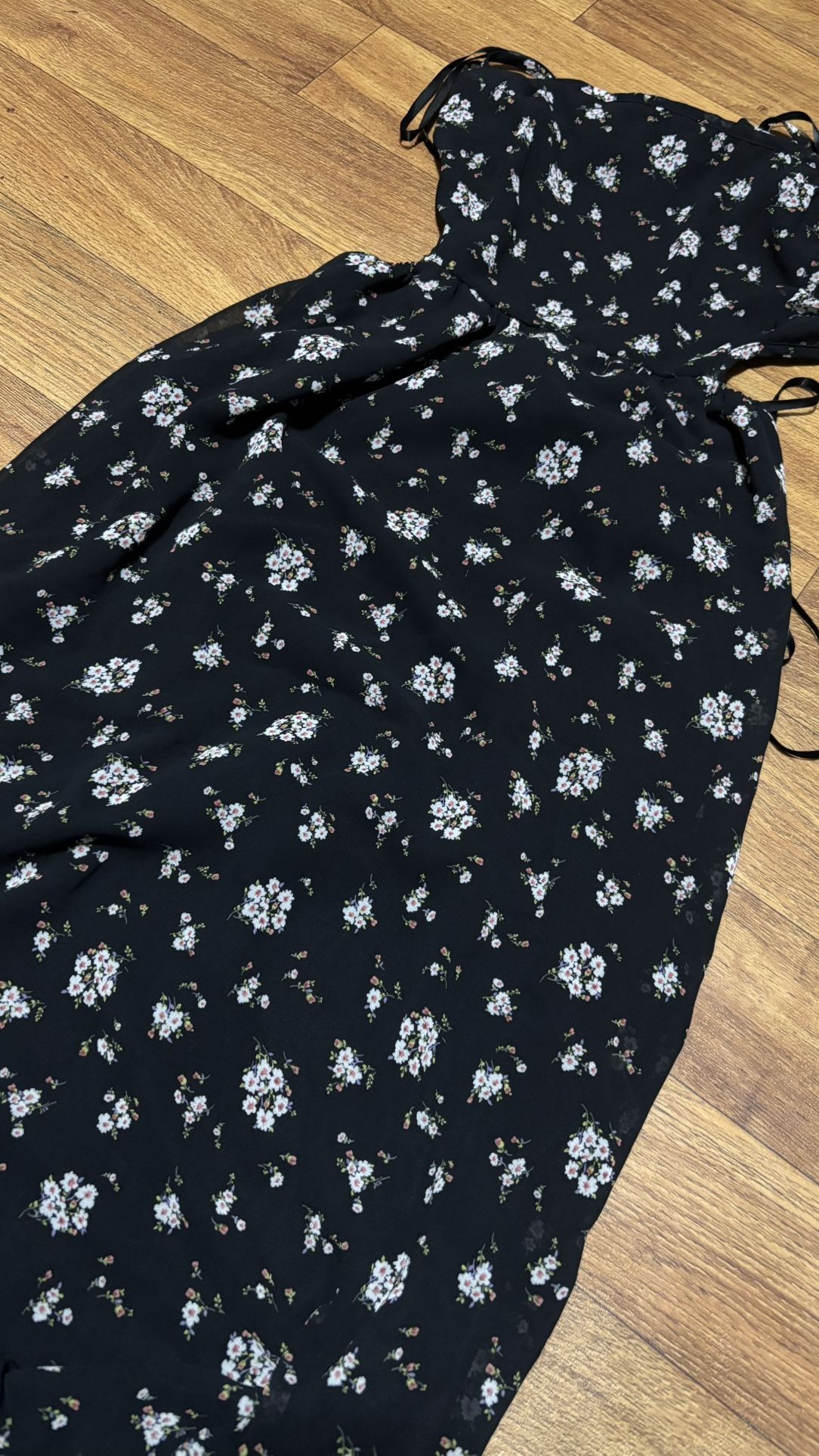 black floral dress with tie up open back Size M #floral #dress