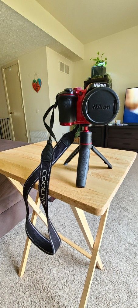 Nikon Coolpix B500