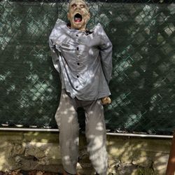 Halloween Animatronics Working / Not Working