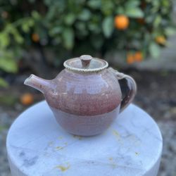 Vintage stoneware, beautifully glazed vintage tea pot with lid