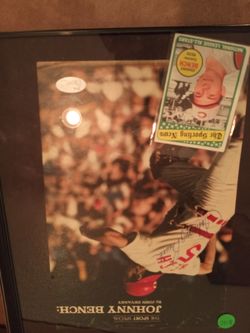 Johnny bench autograph picture with rookie card ..jsa coa
