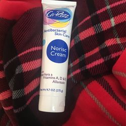 Antibacterial Cream With Aloe Vera & Vitamins A, D & E