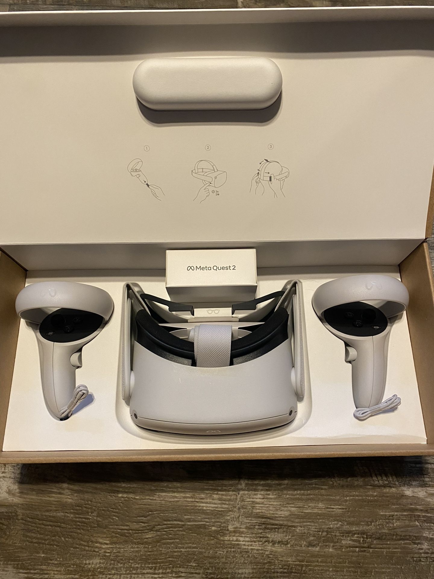 META QUEST 2 All-In-One Wireless VR Headset