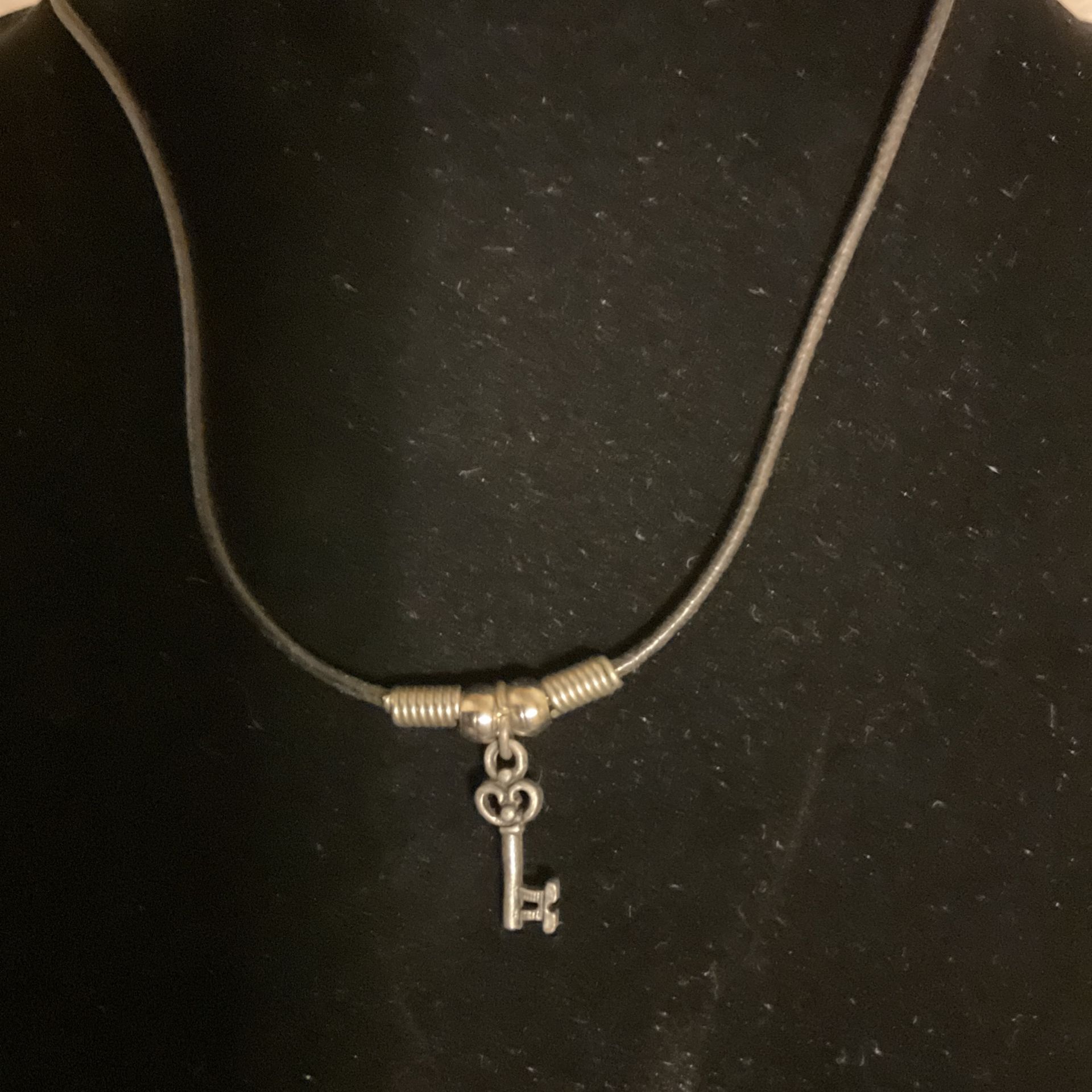 Leather Necklace(choker) With Silver Key Pendant