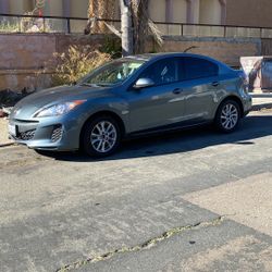 2013 Mazda Mazda3