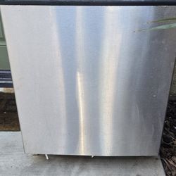 GE Triton® XL Dishwasher