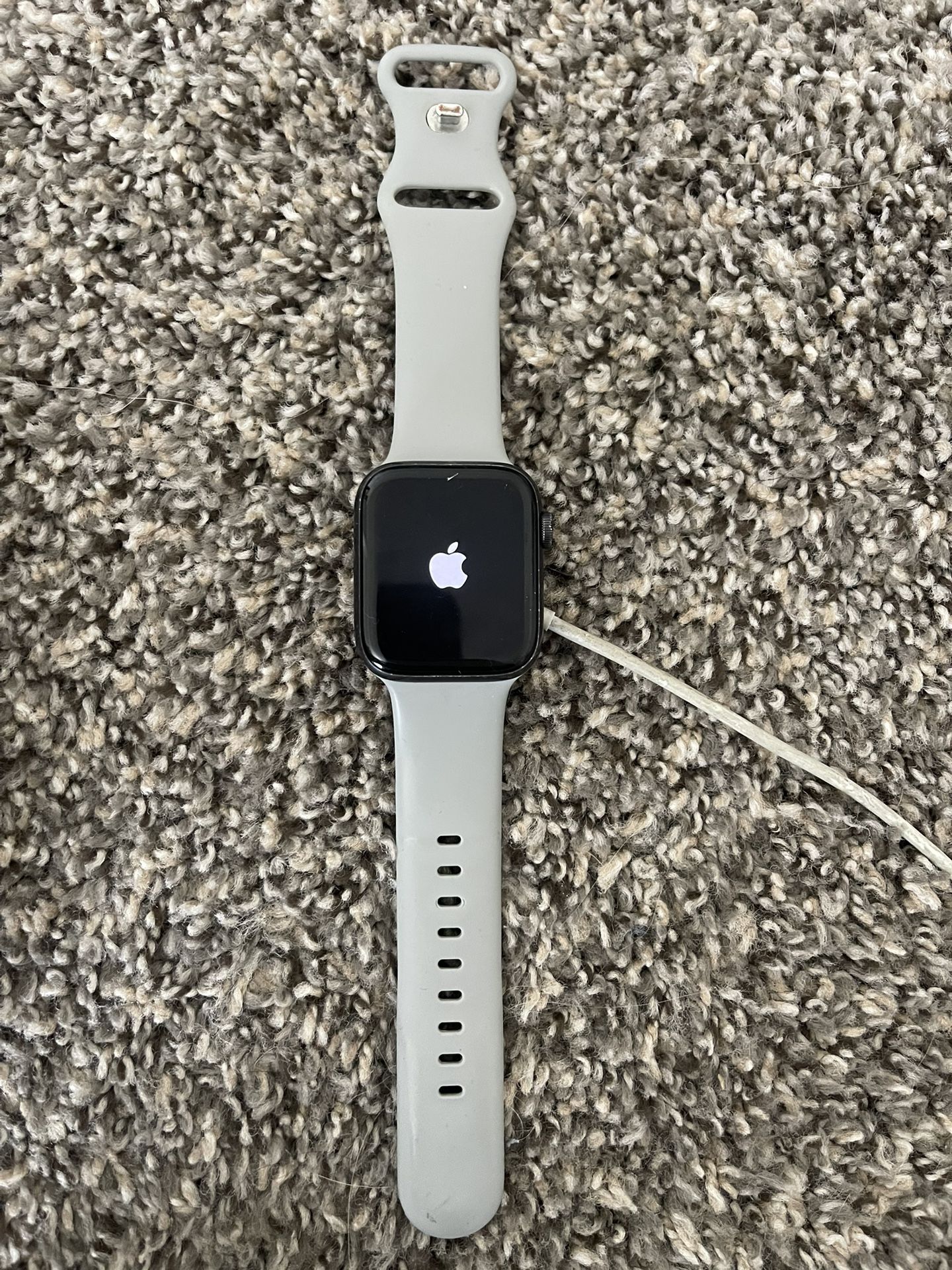 Apple Watch SE 44mm