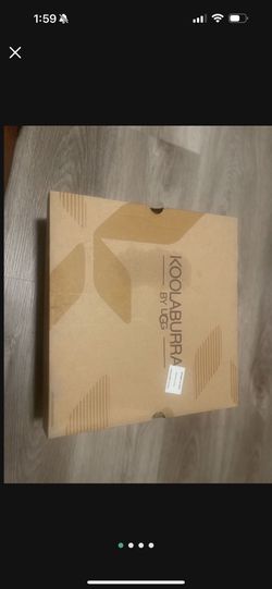 Grey Uggs Women size 9