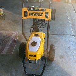 Dewalt 2400 Psi Electric Power Washer