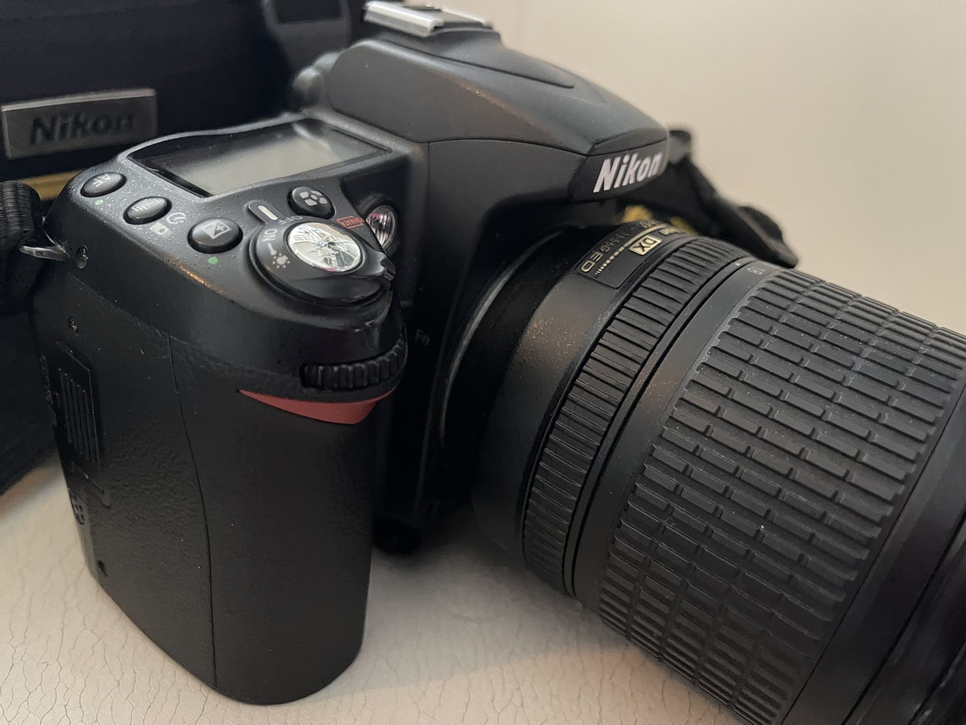 Nikon D90 -Camera