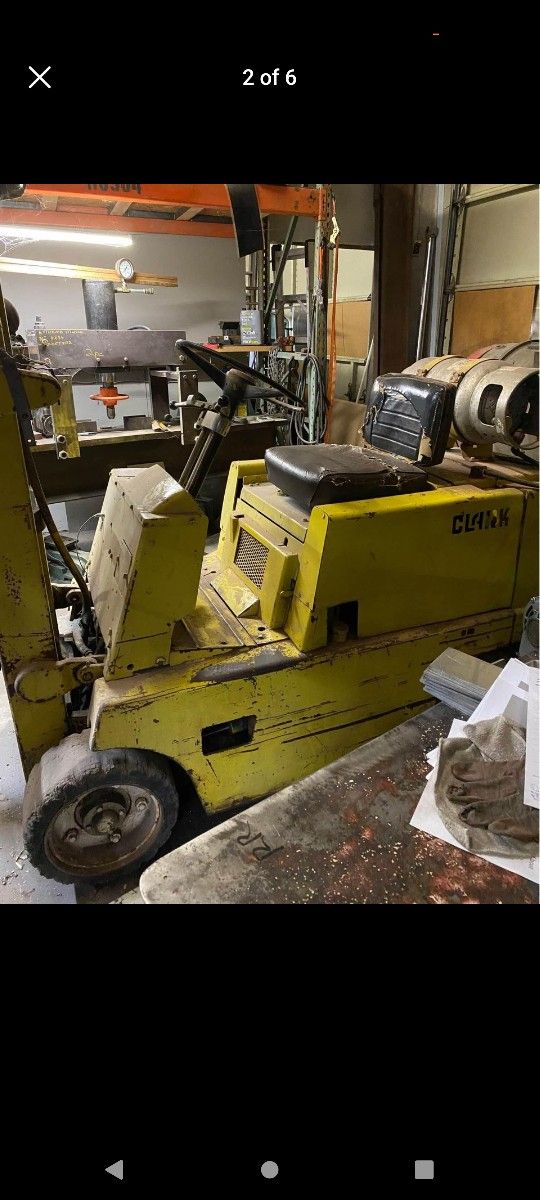 Clark 5000 Lb Propane Forklift