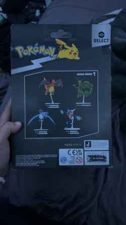 Pokemon Articulated RAYQUAZA Figure.