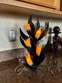 Vintage Metal Calla Lily Table & wall Lamp 1x 9"
