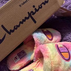 Champion Sleepover Ombré Fur Slides