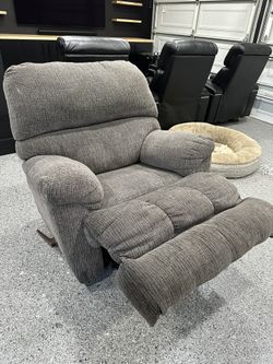 Recliner