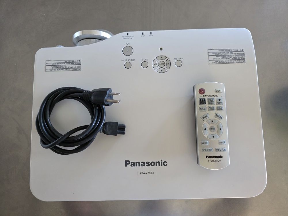 Projector and Projector Screen