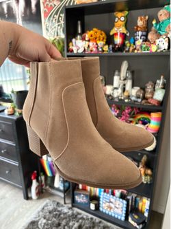 Women's Size 11 Boots
