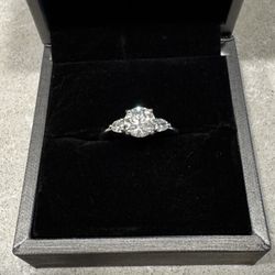 3 Stone Diamond Ring 