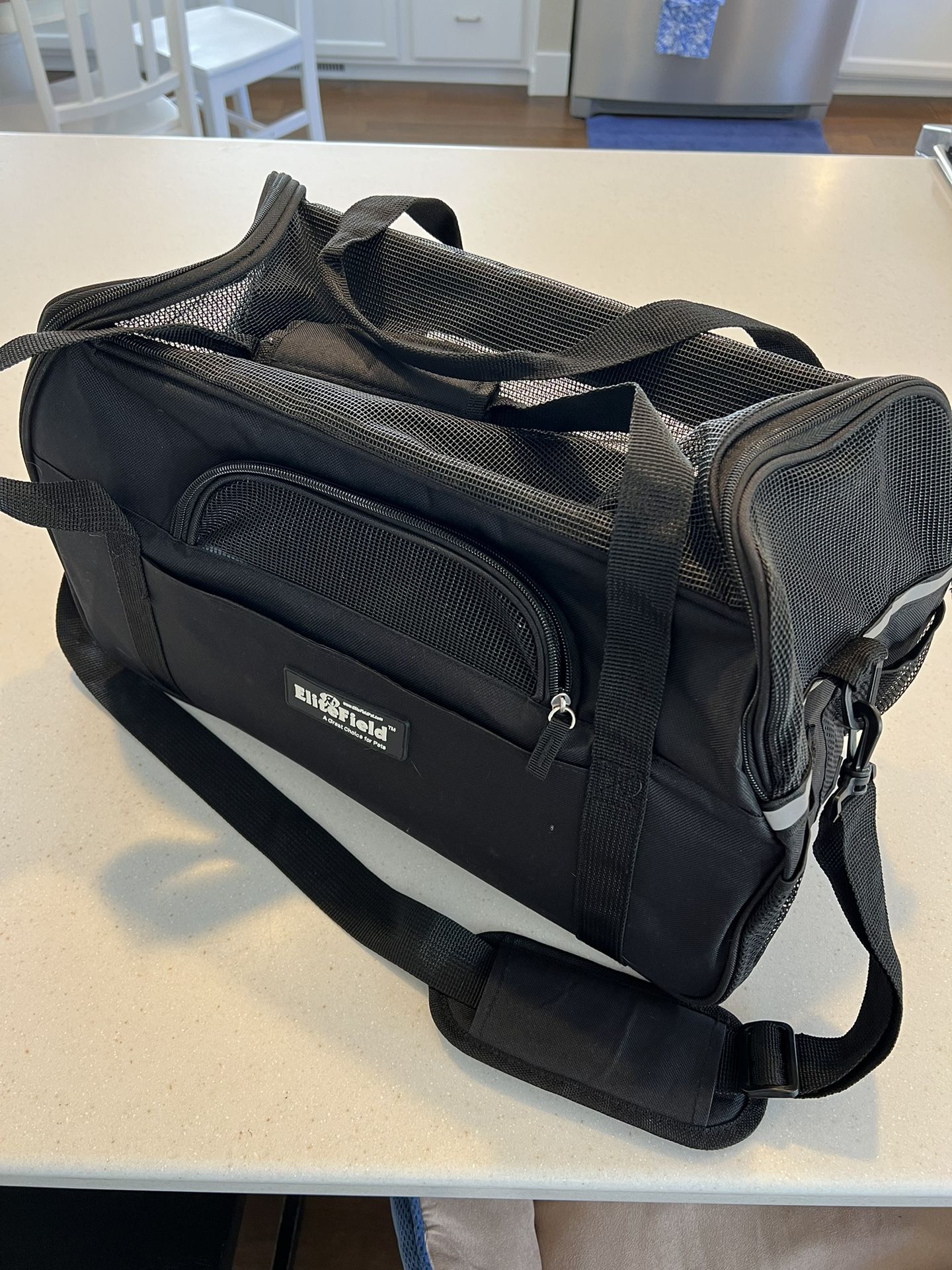 Elite Field Pet Carrier Soft Sided