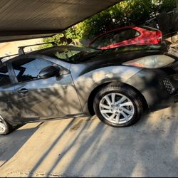 2012 Mazda 3 Hatchback 