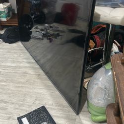 Flat Screen LG Smart Tv