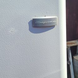 Frigidaire Refrigerator