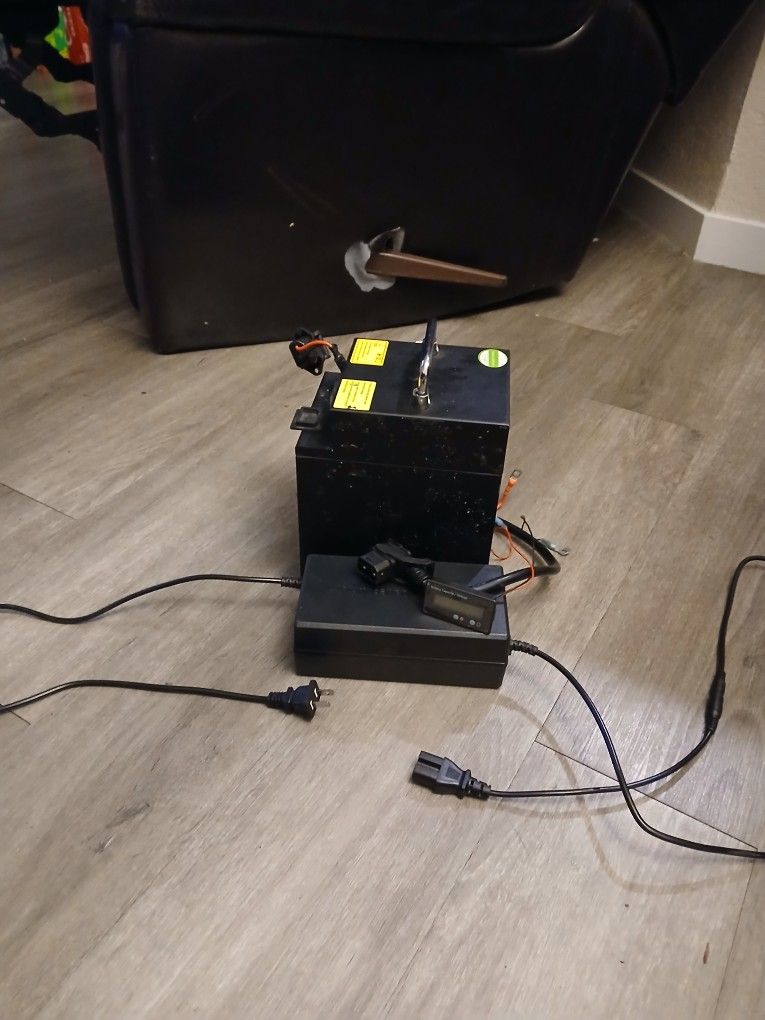 48v 21ah Tuttio Battery With Fast Charger