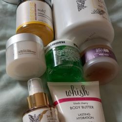 New Unopened Sealed All High-quality Brands Of Skin And Beauty Products All $60 Pick Up At Country Club And Grant 
