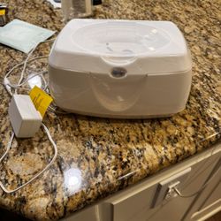 Munchkin Wipe Warmer 