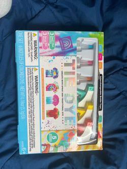Tie Dye Kit with 6 Bottles and Stencils