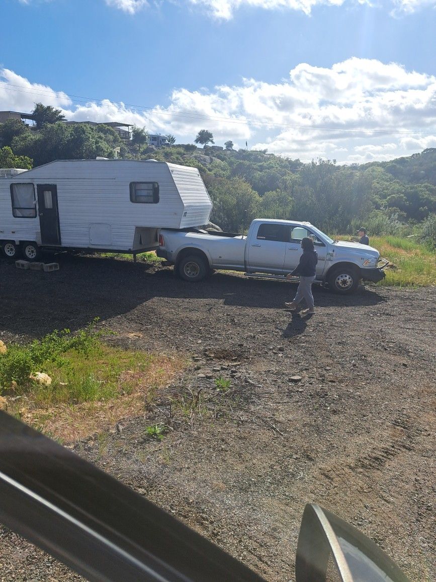 5th Wheel Cobra