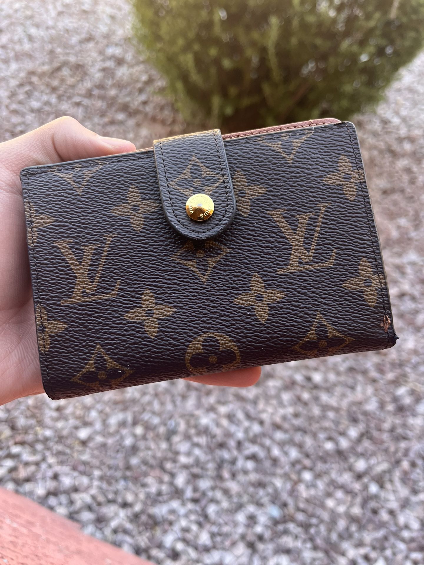 Louis Vuitton 