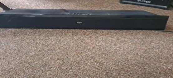 Sound Bar INSIGNA. 32". Bosina En Buen Estado