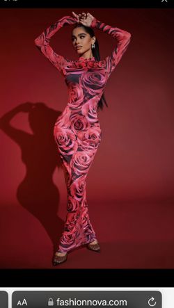 Like New Deep Red Roses Long Sleeve Midi Dress! 