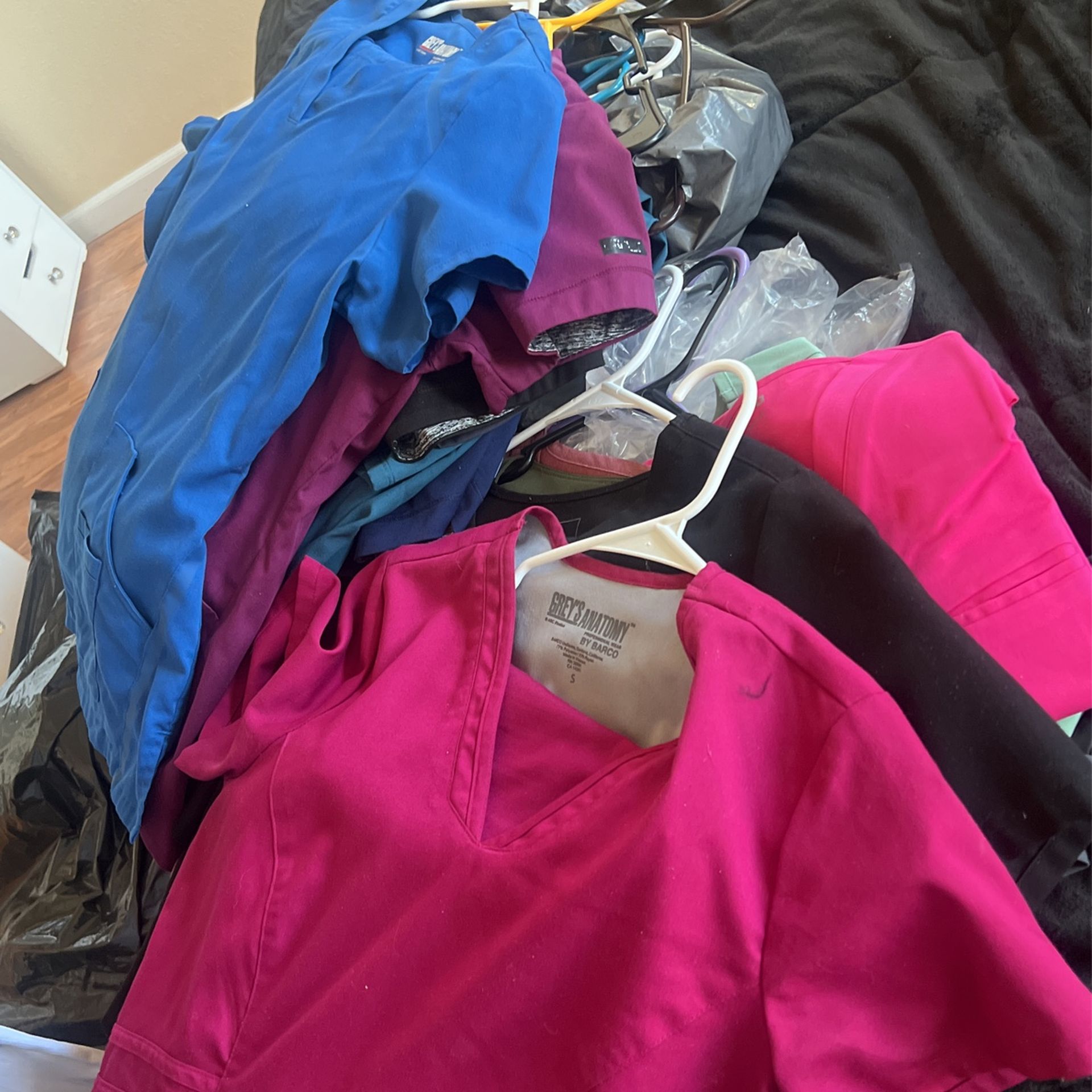 Greys Anatomy Scrubs