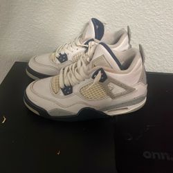 Selling Jordan 4s Need To Get Ridoff Soon