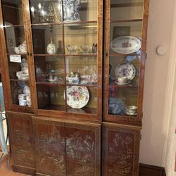 Vintage Asian Petite China Cabinet / Curio Fits Anywhere ! 
