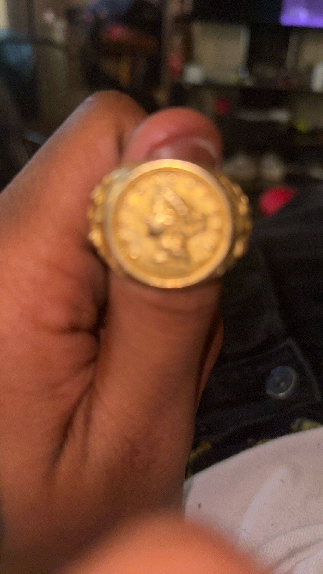 1902 18k Gold Ring
